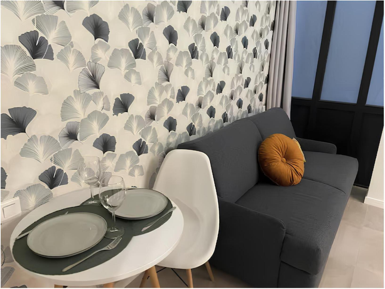 Modern In The Heart Of Parijs